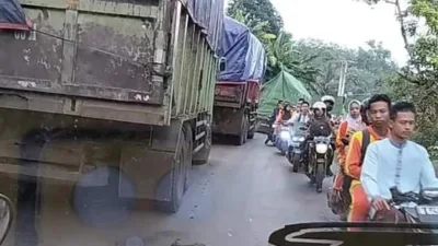 Jalinsum Sepekan Macet, Mobil Angkutan Batubara Ternyata Biangnya