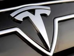 Revolusi Otomotif: Tesla Memimpin Inovasi dalam Survei IMD