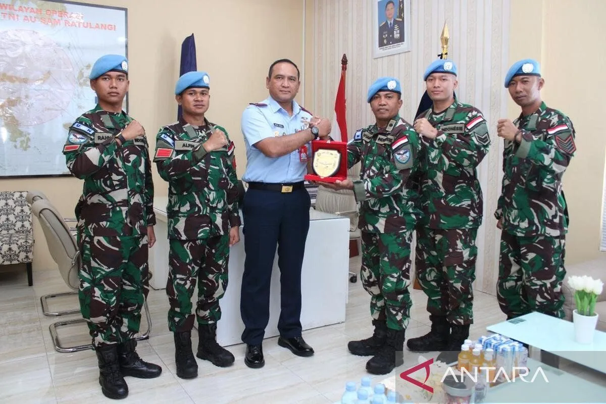 Komandan Pangkalan TNI AU Halim Perdanakusuma, Danlanudri menerima lima personel TNI AU yang telah selesai melaksanakan misi perdamaian di Republik Demokratik Kongo (DRC).