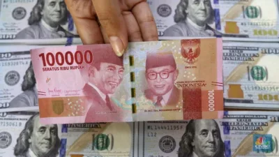 Bayang-bayang Inflasi Amerika Seret Rupiah Menuju Kemerosotan