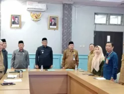 Rapat TPID dan Sosialisasi Penyediaan 3 Juta Rumah, Pj Bupati Bengkulu Tengah Ikuti Zoom Meeting