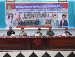 Pemkab Bengkulu Tengah Berikan Reward kepada Paskibraka 2024 dan Gelar Sosialisasi Wawasan Kebangsaan