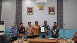 Pj Bupati Bengkulu Tengah Terima Kunjungan Bank Bengkulu dan Sertifikat Pemegang Saham